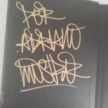 Carica l'immagine nel visualizzatore di Gallery, MOSTRO